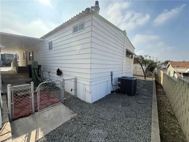 3500 Buchanan 21, Riverside, CA 92503