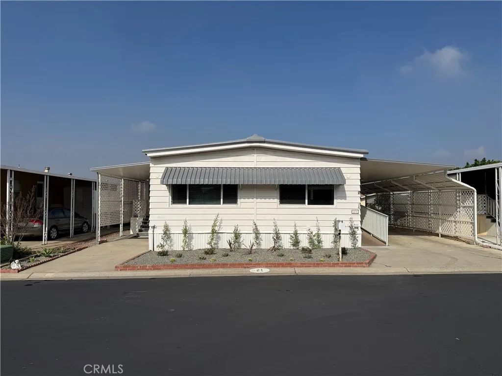 3500 Buchanan 21, Riverside, CA 92503