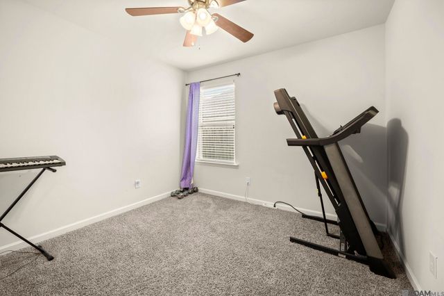 13230 Fowler Dr, Walker, LA 70785