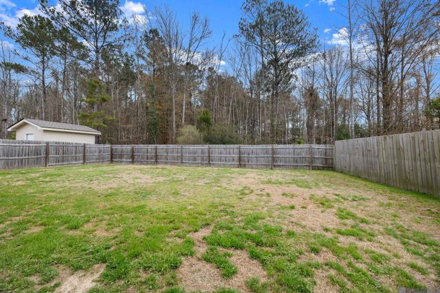 13230 Fowler Dr, Walker, LA 70785