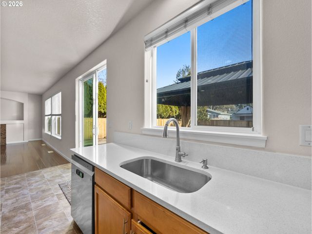 15046 Se MARIAN St, Milwaukie, OR 97267