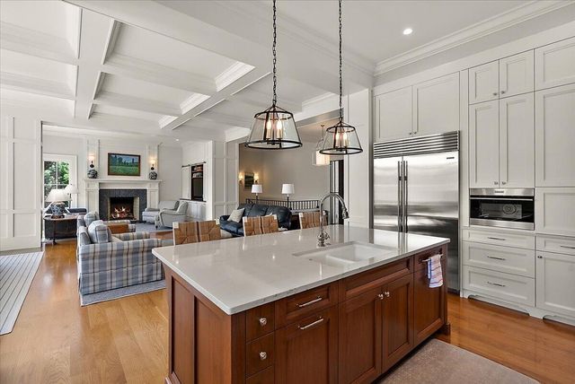 13741 S Indian Springs Road, Buchanan, MI 49107