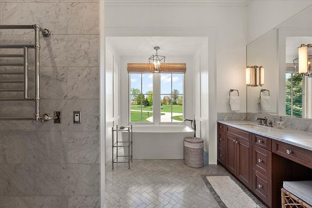 13741 S Indian Springs Road, Buchanan, MI 49107