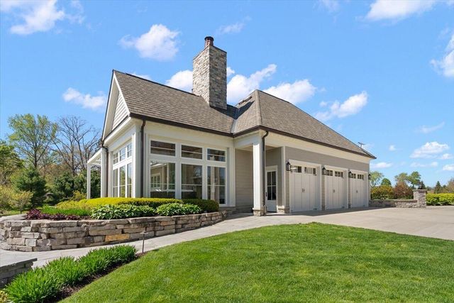13741 S Indian Springs Road, Buchanan, MI 49107