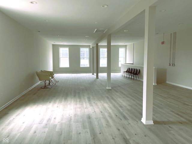 14 E Main Street B, Brownsburg, IN 46112