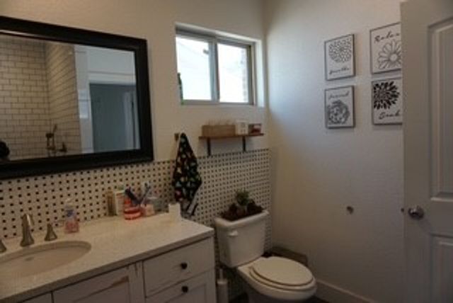 134 W Cober Drive, Grand Prairie, TX 75051