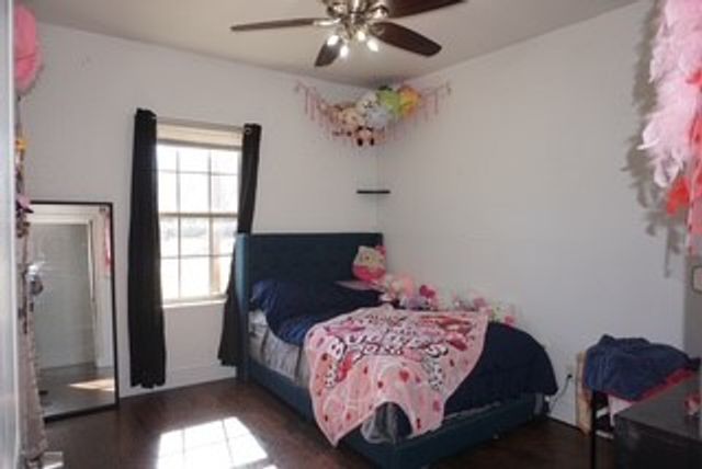 134 W Cober Drive, Grand Prairie, TX 75051