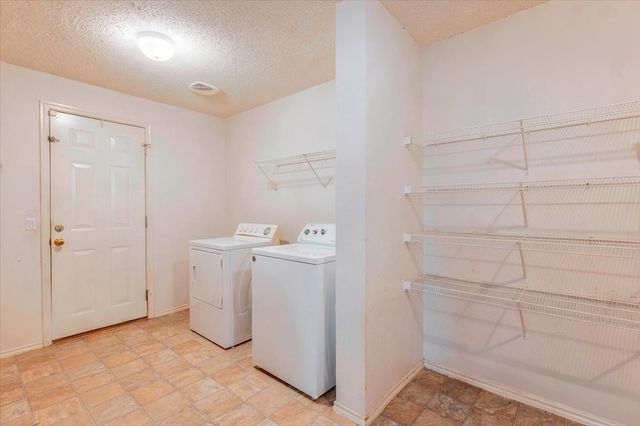 1606 Withers Way, Krum, TX 76249