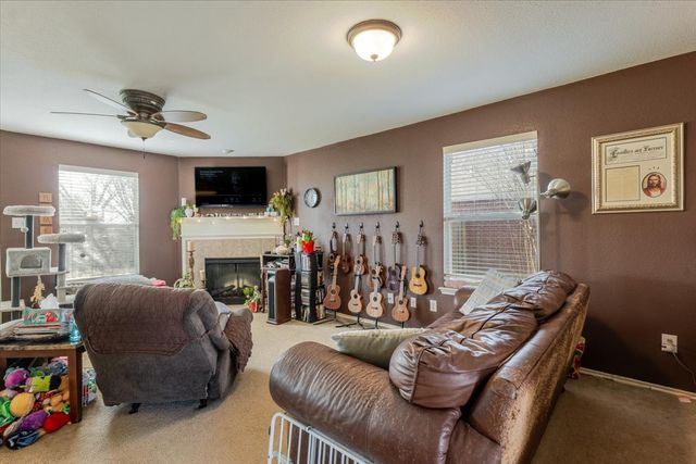 1606 Withers Way, Krum, TX 76249