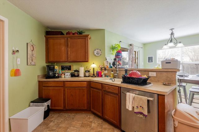 1606 Withers Way, Krum, TX 76249