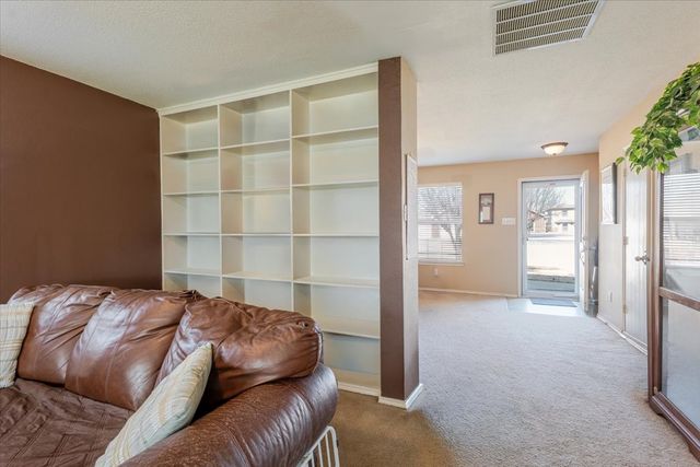 1606 Withers Way, Krum, TX 76249