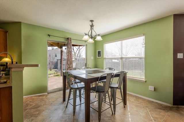 1606 Withers Way, Krum, TX 76249