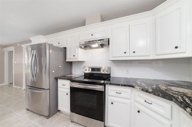 45 County Road 2208, Cleveland, TX 77327
