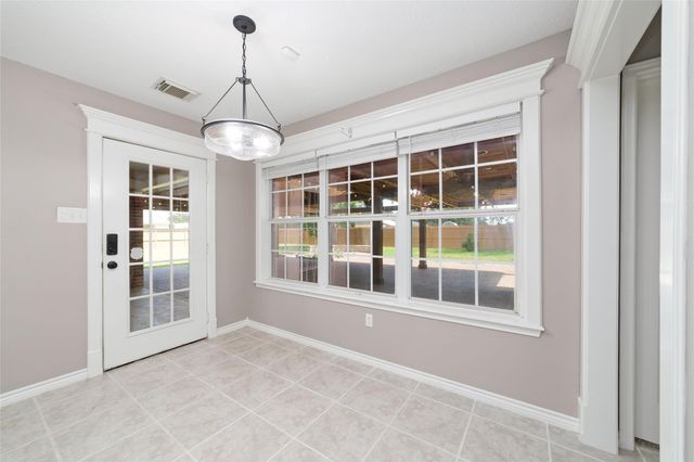 45 County Road 2208, Cleveland, TX 77327