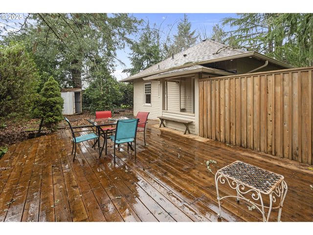 482 EWALD Ave Se, Salem, OR 97302