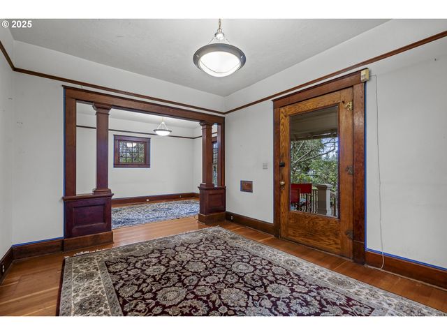 482 EWALD Ave Se, Salem, OR 97302