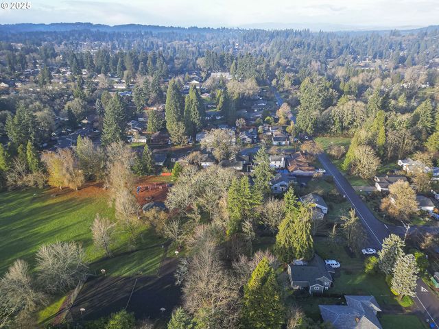 482 EWALD Ave Se, Salem, OR 97302