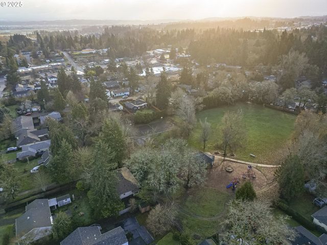 482 EWALD Ave Se, Salem, OR 97302