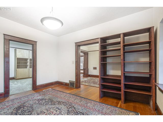 482 EWALD Ave Se, Salem, OR 97302