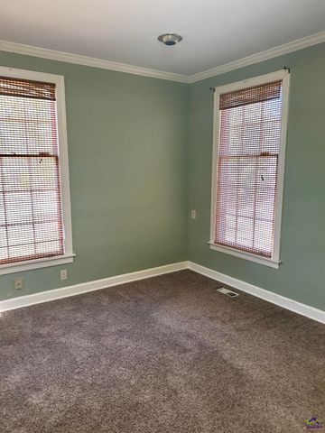 601 Engram Street, Montezuma, GA 31063