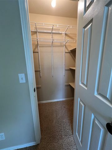 11704 S Gum Avenue, Jenks, OK 74037