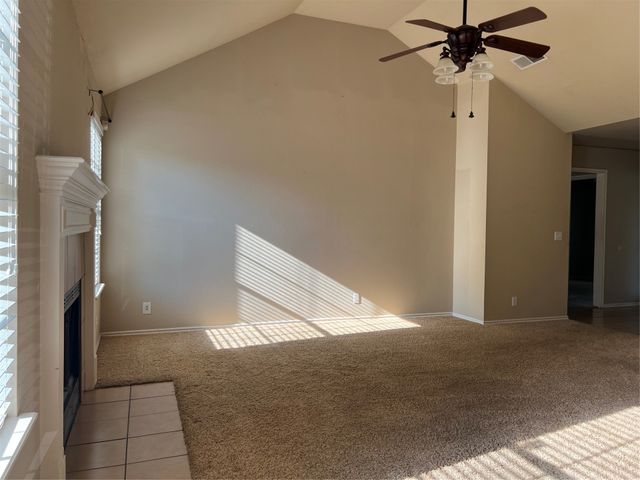 11704 S Gum Avenue, Jenks, OK 74037