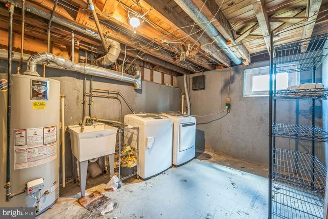 9731 GLENHOPE ROAD, Philadelphia, PA 19115