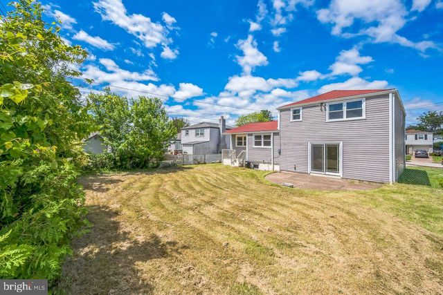 9731 GLENHOPE ROAD, Philadelphia, PA 19115