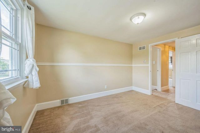 9731 GLENHOPE ROAD, Philadelphia, PA 19115