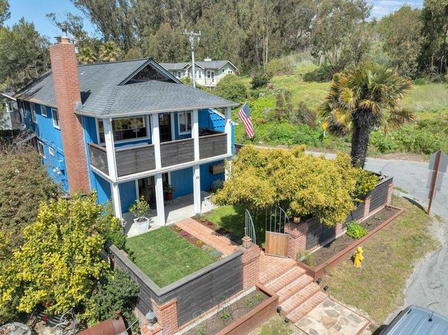 61 Ocean Street, Davenport, CA 95017
