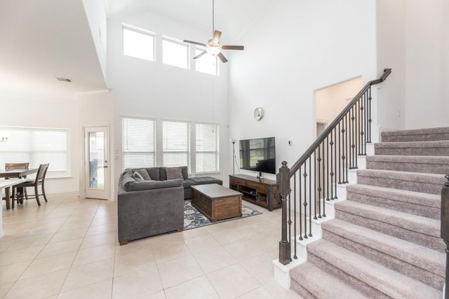 7511 Monarch Forest Lane, Richmond, TX 77469