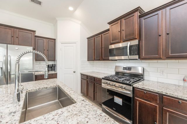 7511 Monarch Forest Lane, Richmond, TX 77469