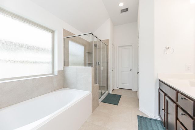 7511 Monarch Forest Lane, Richmond, TX 77469