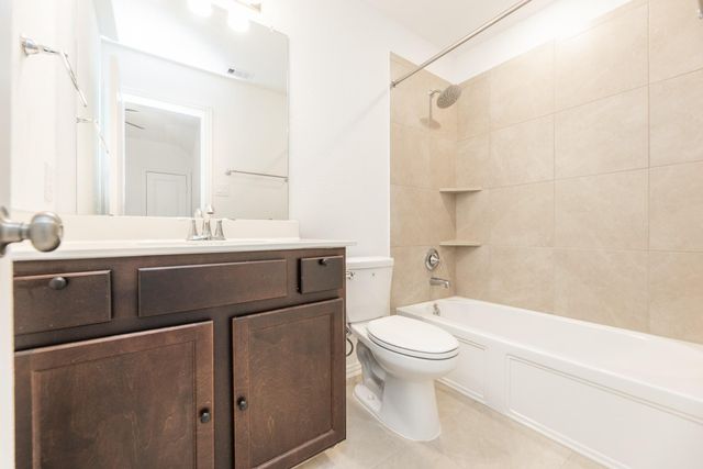 7511 Monarch Forest Lane, Richmond, TX 77469