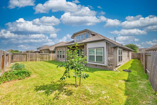 7511 Monarch Forest Lane, Richmond, TX 77469
