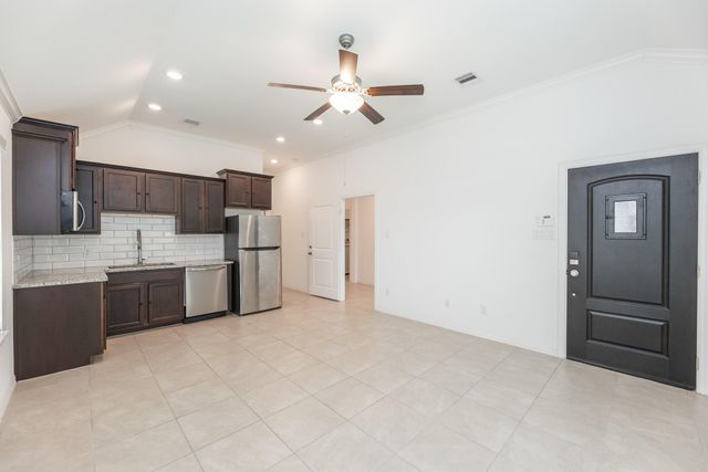 7511 Monarch Forest Lane, Richmond, TX 77469
