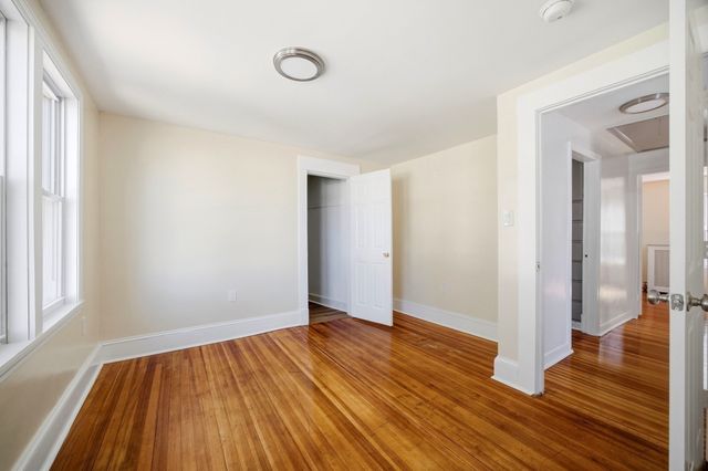 66 Ardmore Street, Springfield, MA 01104