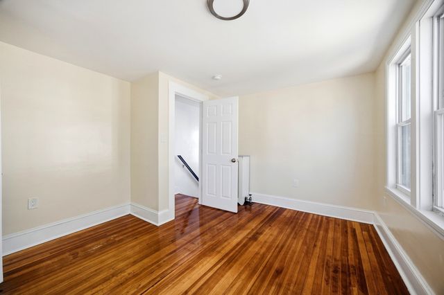 66 Ardmore Street, Springfield, MA 01104