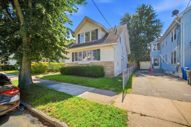 66 Ardmore Street, Springfield, MA 01104