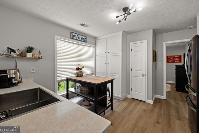 148 Lake Cove Approach, Newnan, GA 30265