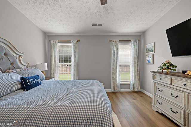 148 Lake Cove Approach, Newnan, GA 30265