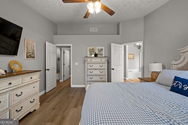 148 Lake Cove Approach, Newnan, GA 30265