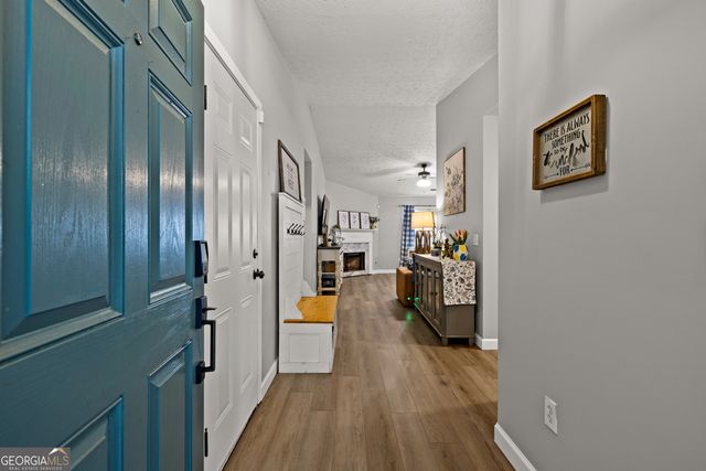 148 Lake Cove Approach, Newnan, GA 30265