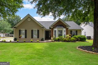 148 Lake Cove Approach, Newnan, GA 30265