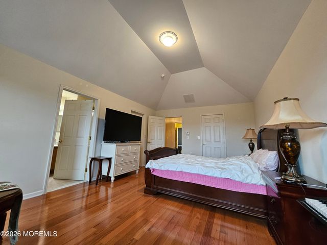 12 Jensen Court, Old Bridge, NJ 08857