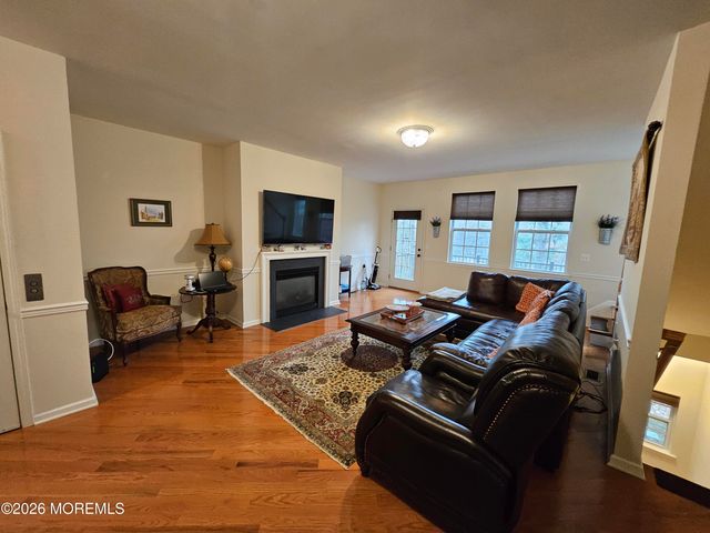 12 Jensen Court, Old Bridge, NJ 08857