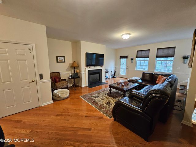 12 Jensen Court, Old Bridge, NJ 08857