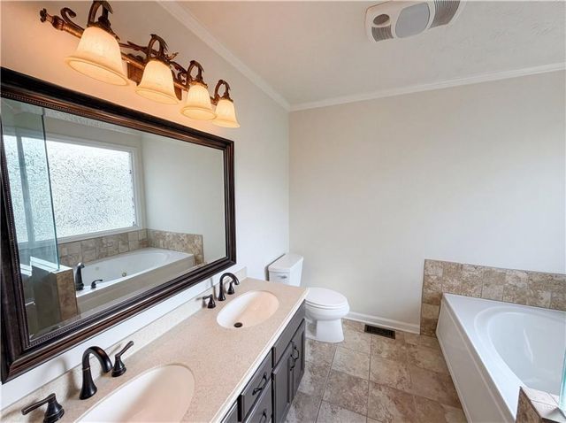 1259 Stewart Lake Court, Monroe, GA 30655