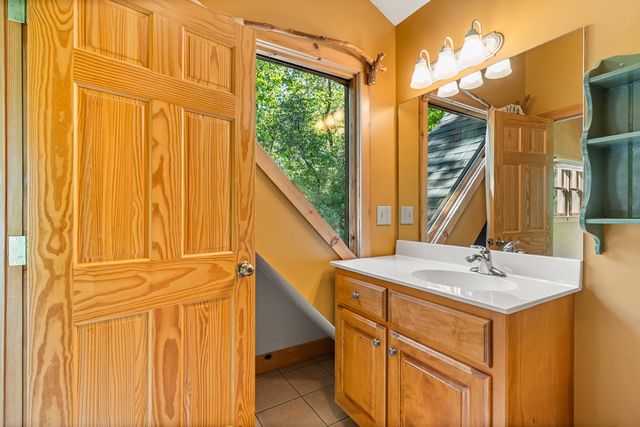 410 Falling Springs, Tiger, GA 30576