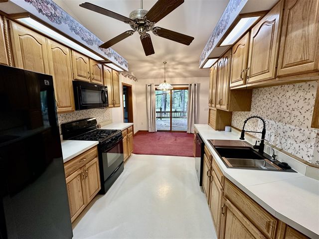 222 Randy Drive, Coldwater, MI 49036